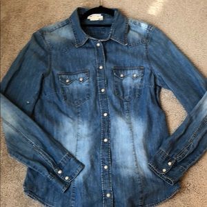 Blue western chambray button up